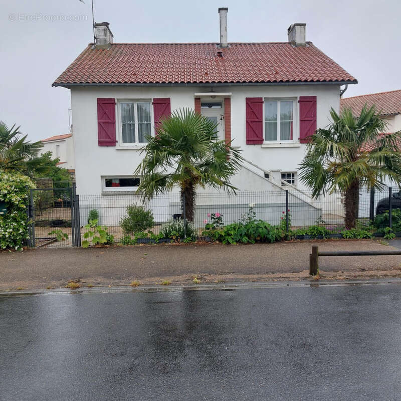 Maison à L&#039;HERBERGEMENT