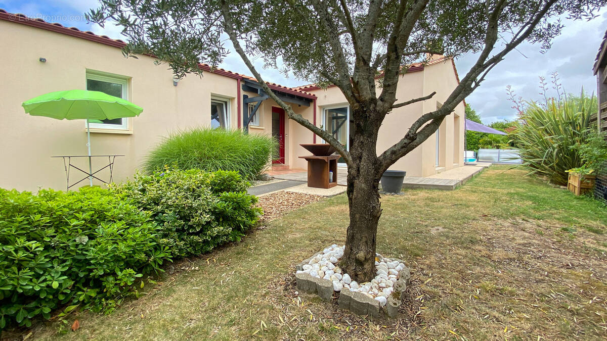 Maison à TALMONT-SAINT-HILAIRE