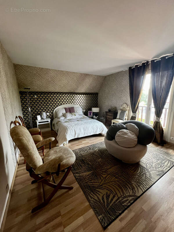 Maison à FORGES-LES-EAUX