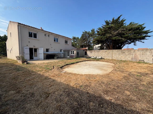 Maison à TALMONT-SAINT-HILAIRE