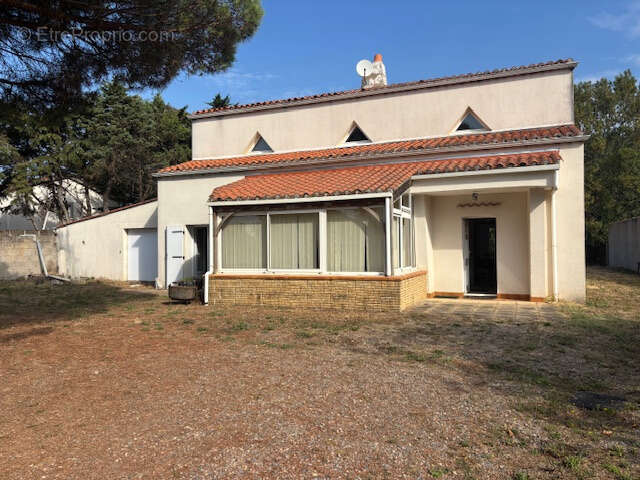 Maison à TALMONT-SAINT-HILAIRE