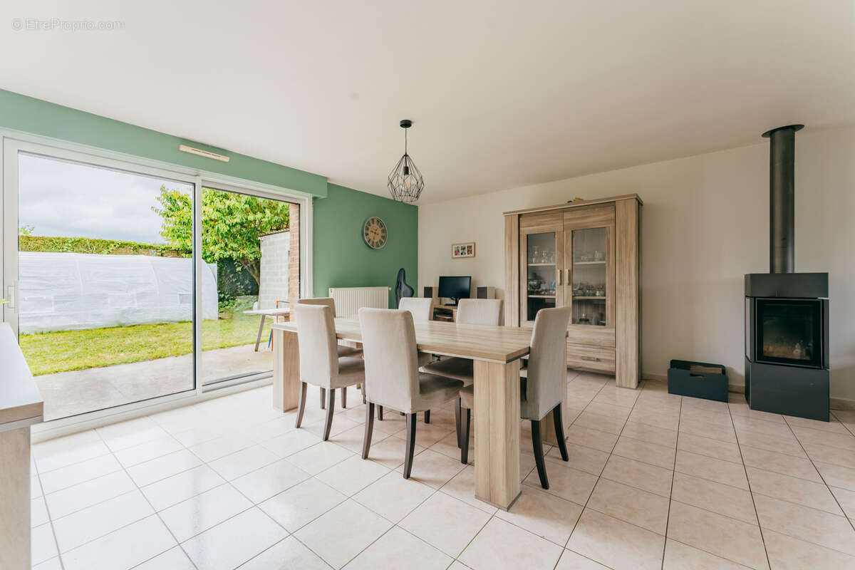 Maison à ANNOEULLIN