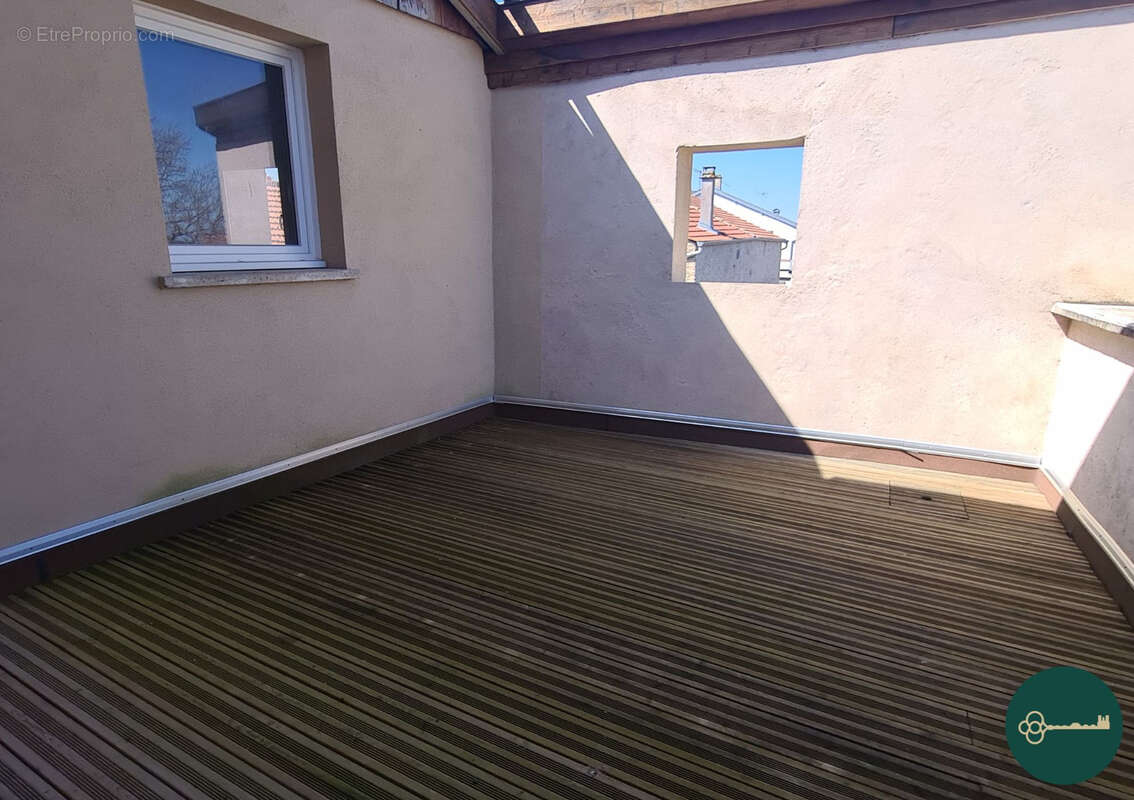 Maison à GONDREVILLE