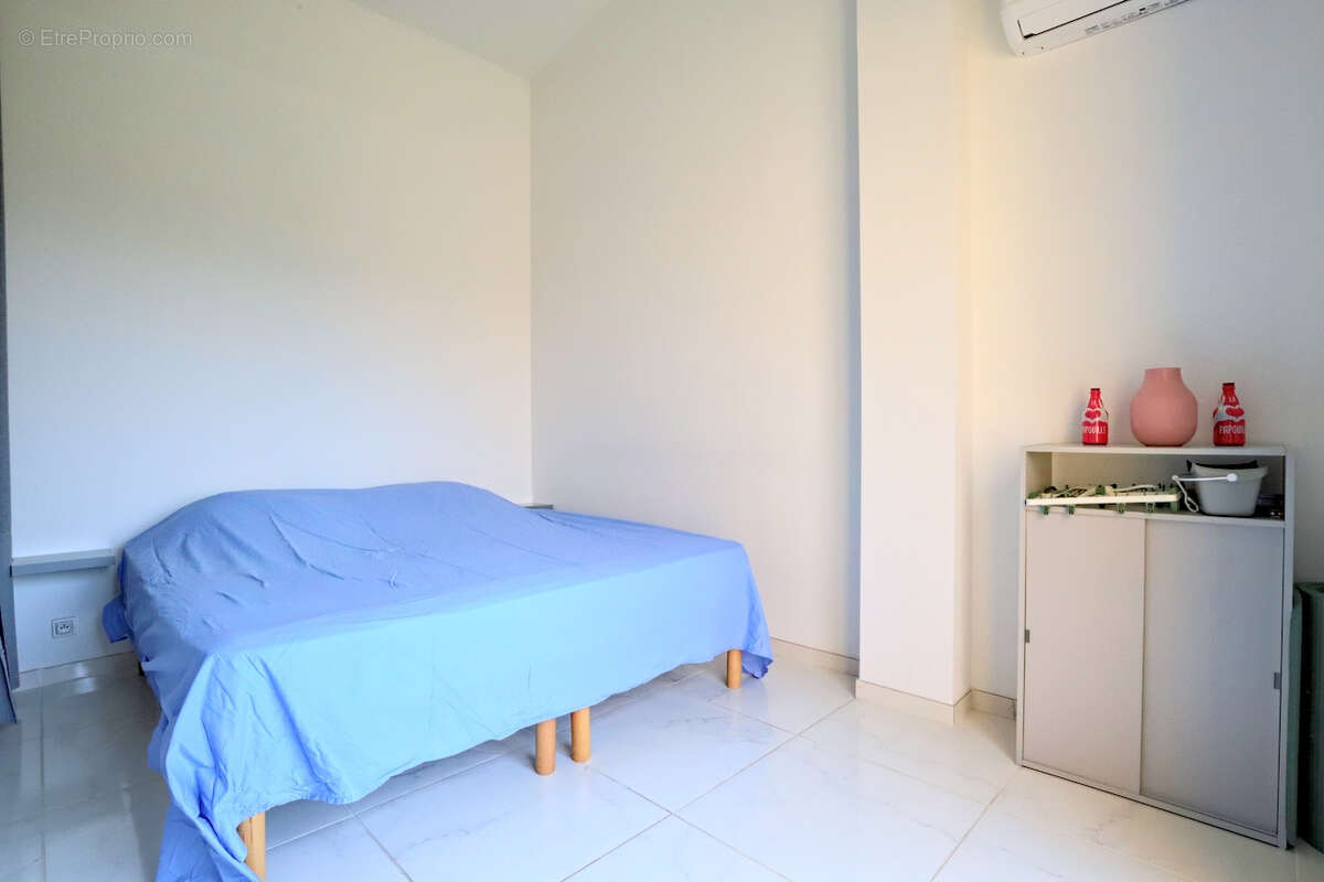 Appartement à HYERES