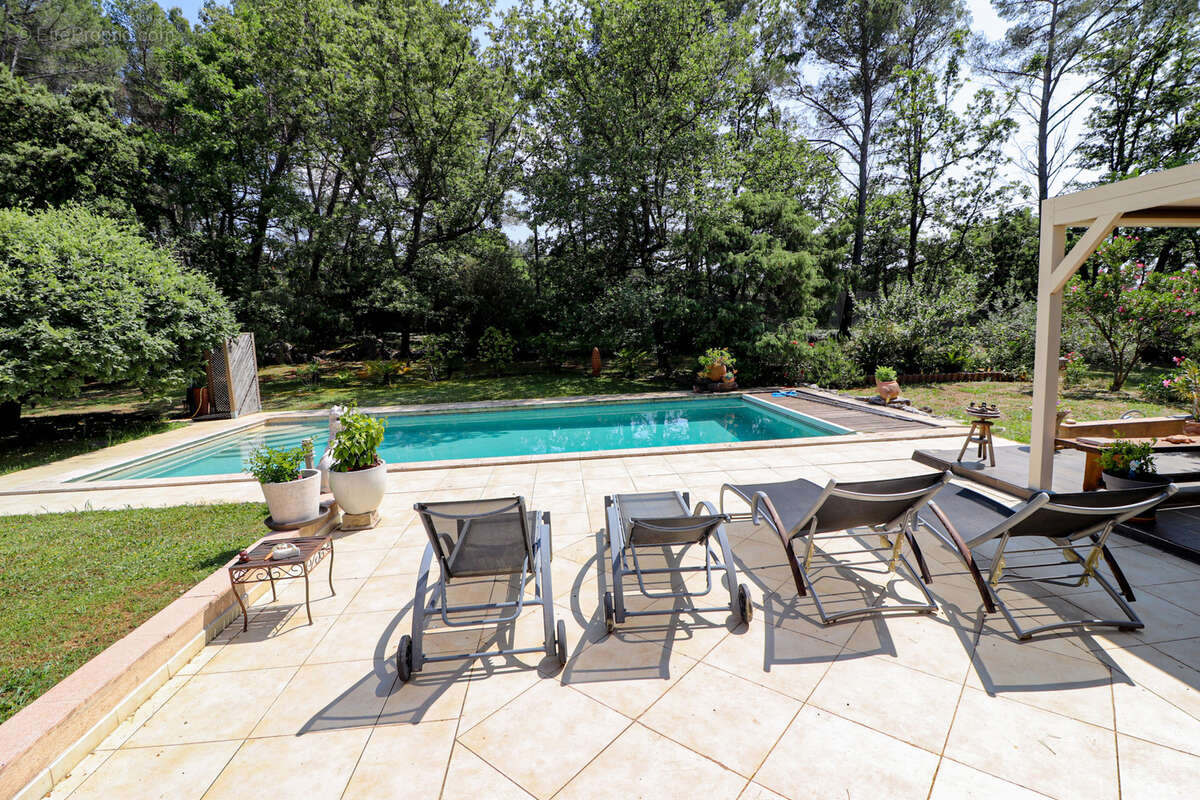 Maison à DRAGUIGNAN