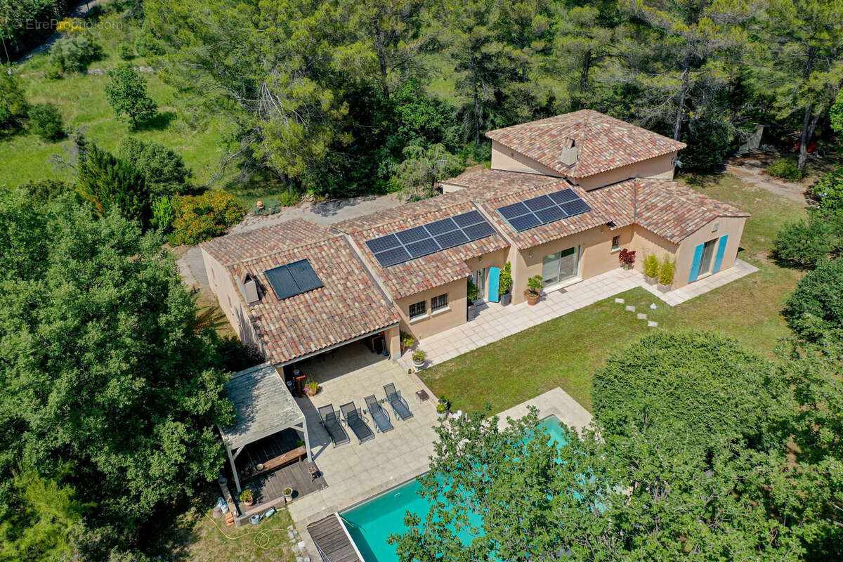 Maison à DRAGUIGNAN