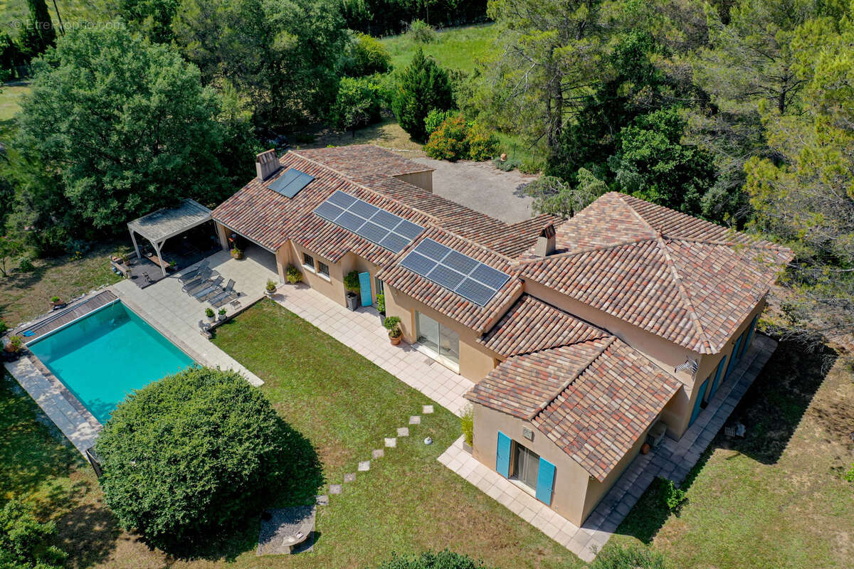 Maison à DRAGUIGNAN