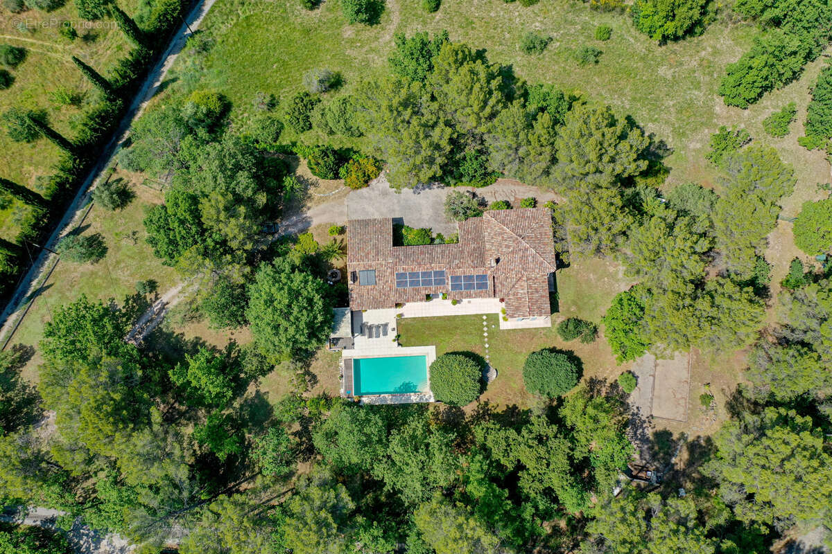 Maison à DRAGUIGNAN