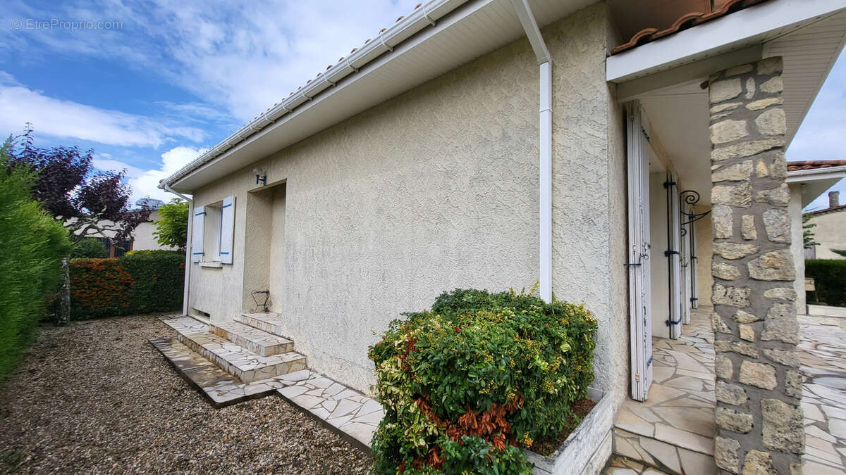 Maison à SAINT-ANDRE-DE-CUBZAC