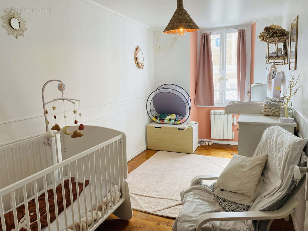 Maison à MONTFORT-L&#039;AMAURY