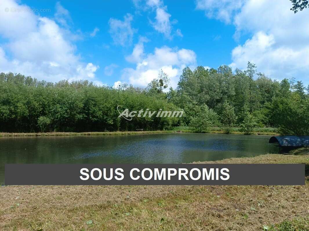 4264 5 - Terrain à LE BOISLE