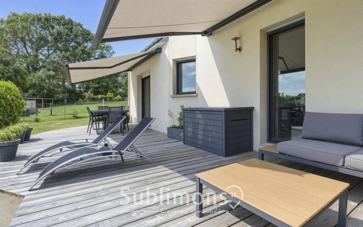 Maison à GRAND-CHAMP