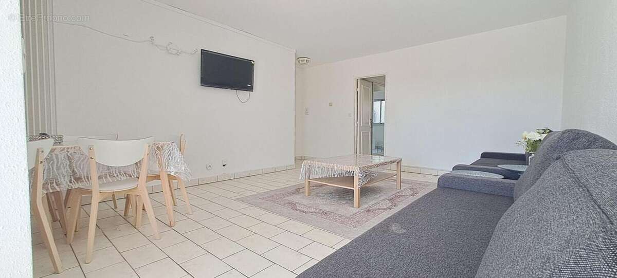 Appartement à MARSEILLE-8E