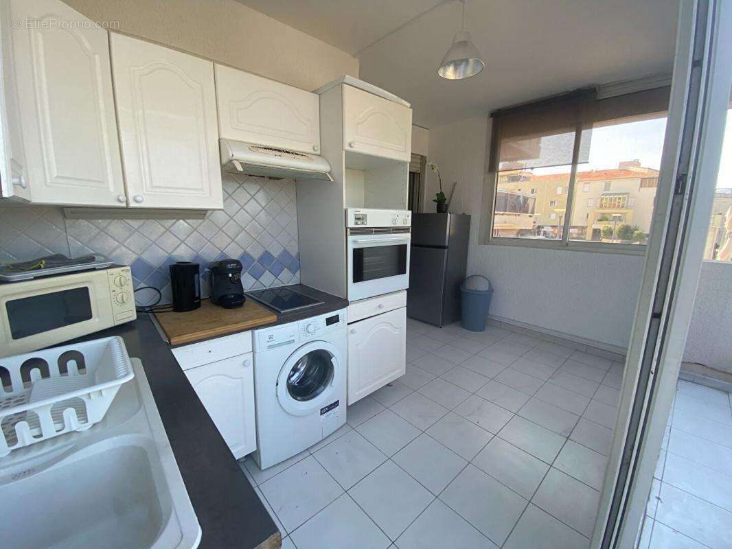 Appartement à MARSEILLE-8E