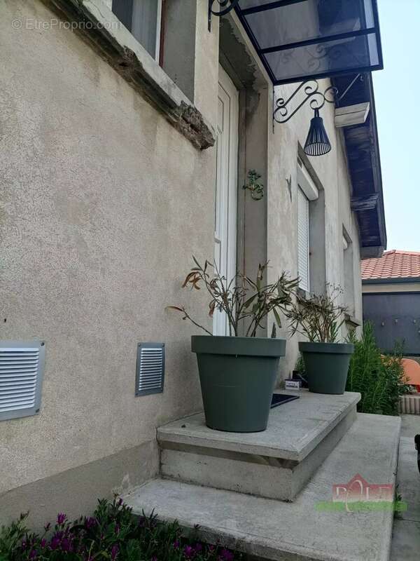 Maison à FELINES
