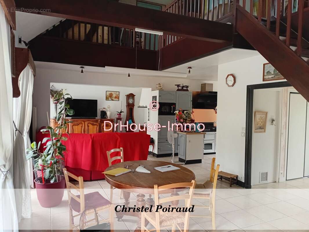 Maison à SAINT-CIERS-D'ABZAC