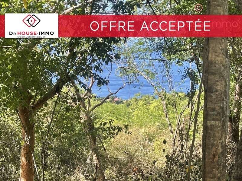 Terrain à BOUILLANTE