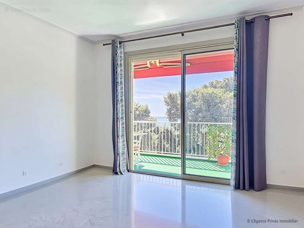 Appartement à CAGNES-SUR-MER