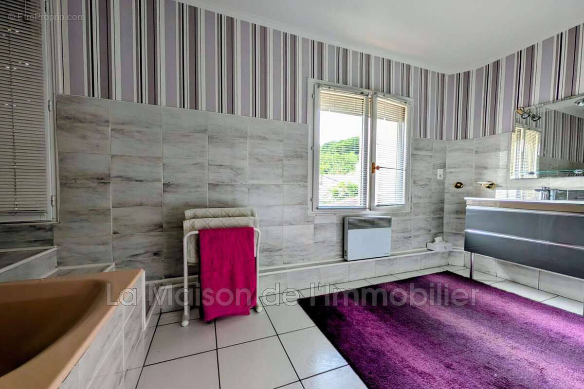 Appartement à ELBEUF