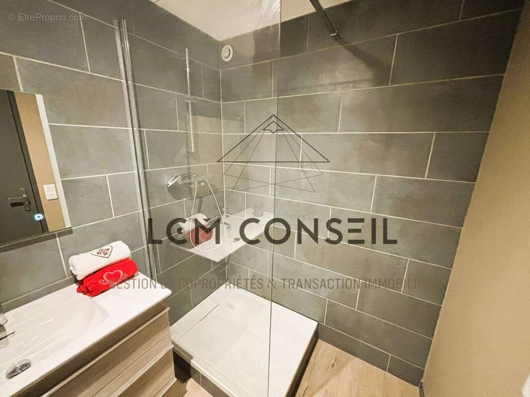 Appartement à BRIDES-LES-BAINS