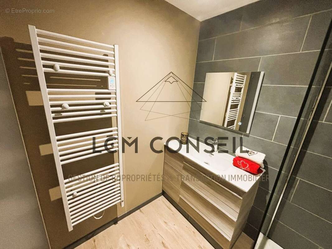 Appartement à BRIDES-LES-BAINS