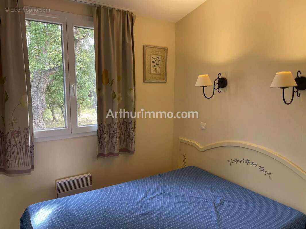 Appartement à GRIMAUD