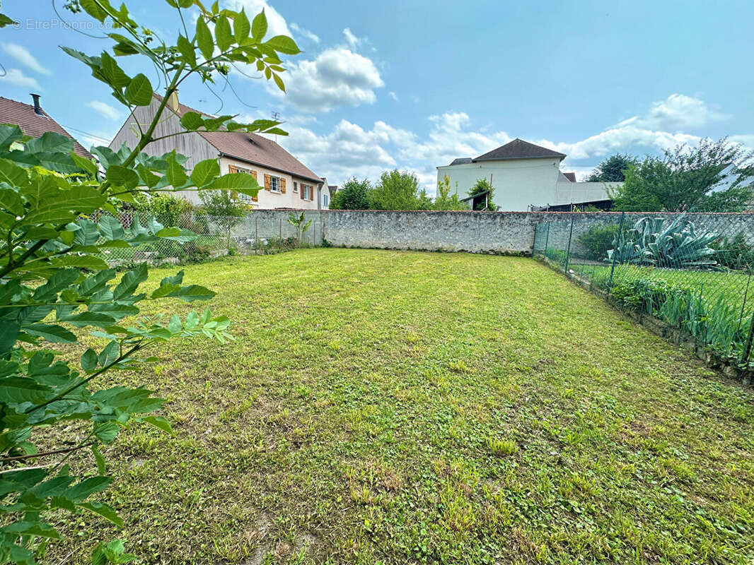 Maison à SOUPPES-SUR-LOING