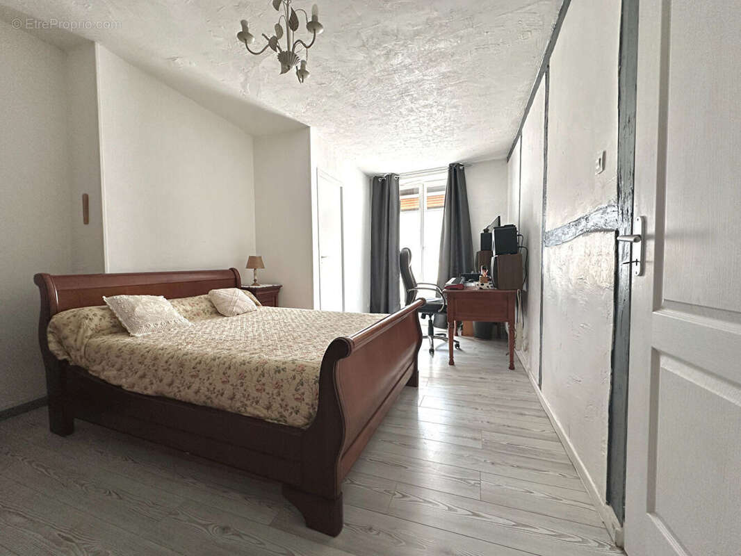 Maison à SOUPPES-SUR-LOING