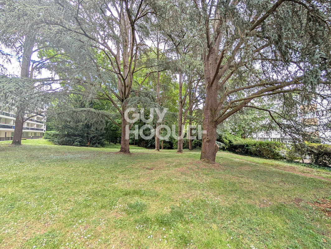 Appartement à L&#039;ETANG-LA-VILLE