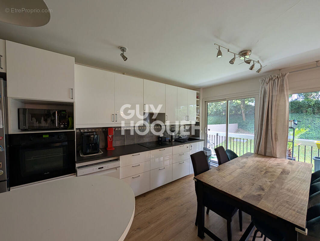 Appartement à L&#039;ETANG-LA-VILLE