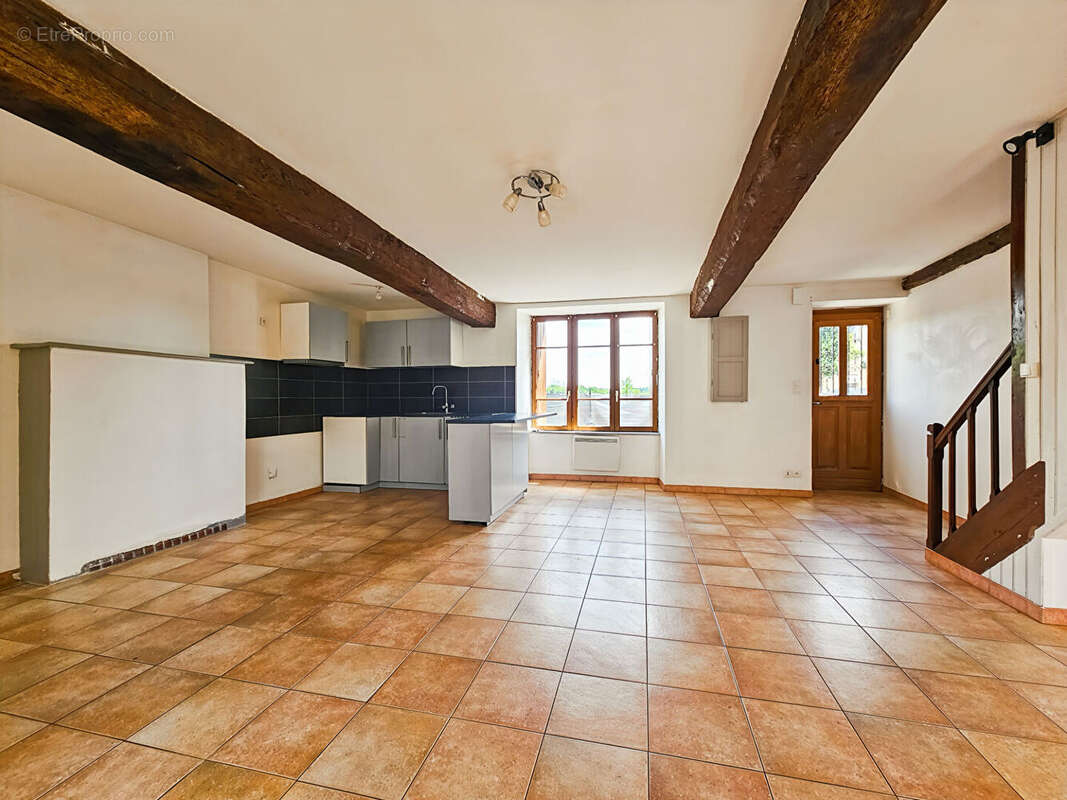 Maison à ANTRAIN