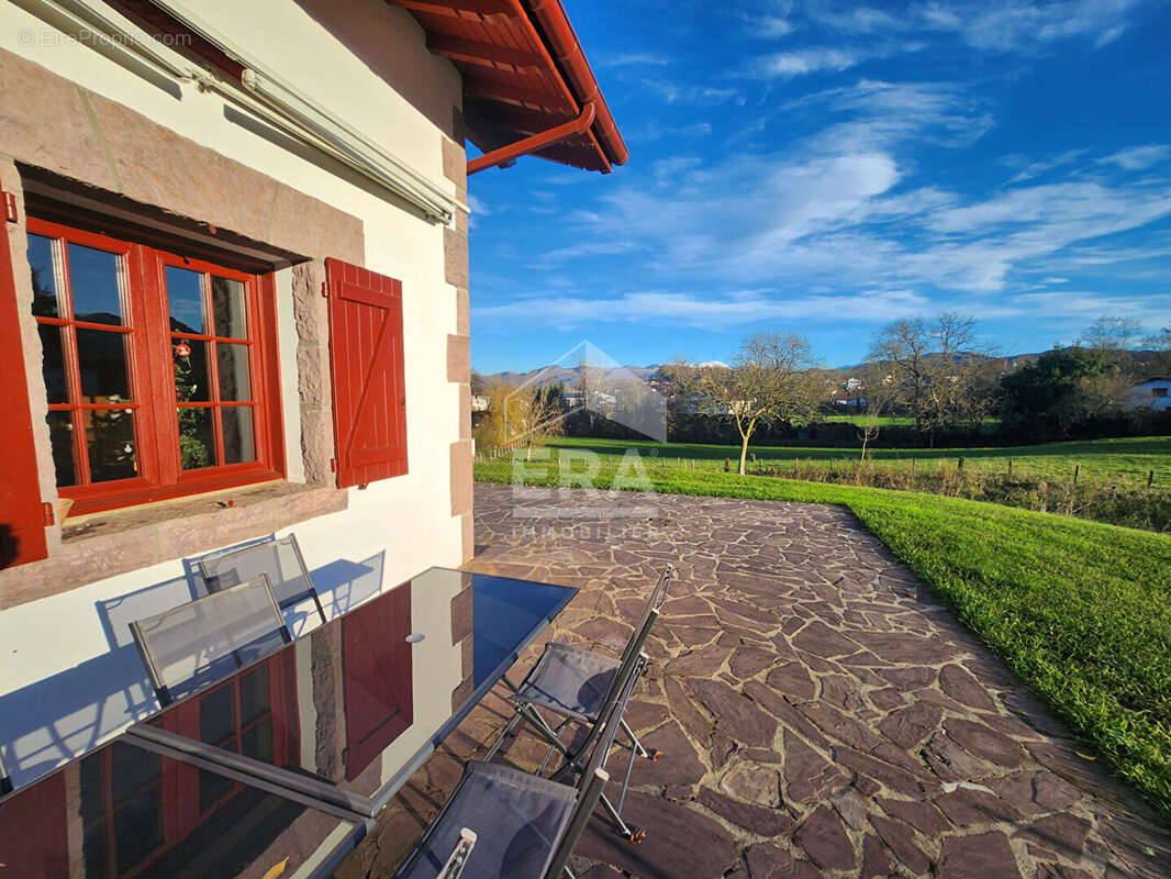 Maison à SAINT-JEAN-PIED-DE-PORT