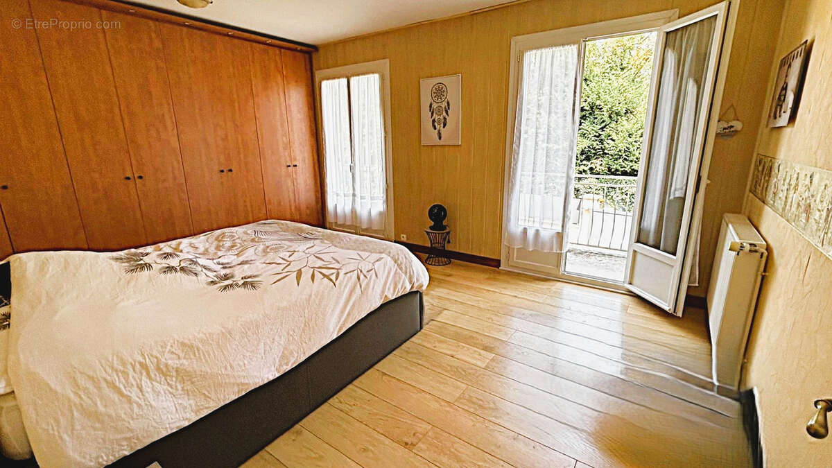 Maison à SAINT-LEU-LA-FORET