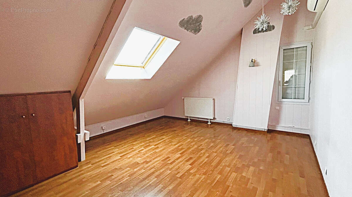 Maison à SAINT-LEU-LA-FORET