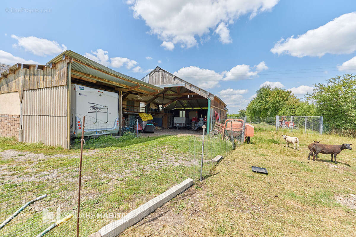 Maison à PONT-L&#039;EVEQUE