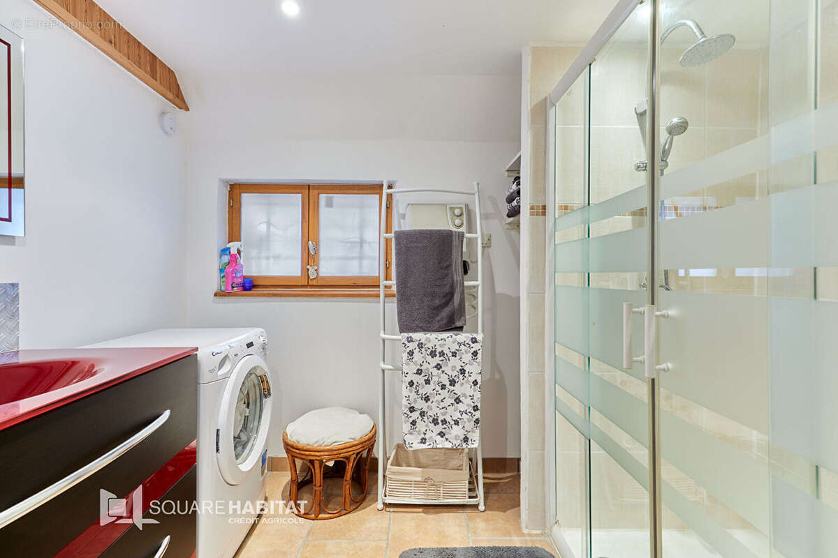 Maison à PONT-L&#039;EVEQUE