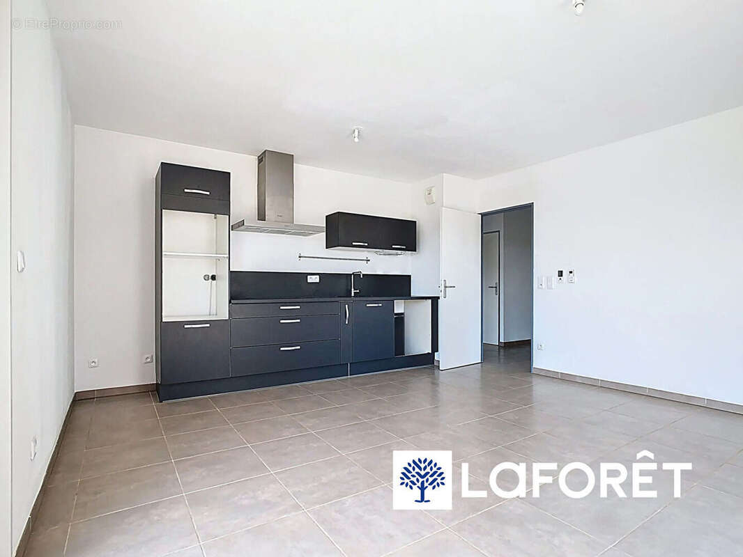 Appartement à LA VALETTE-DU-VAR