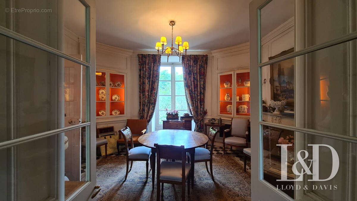 Maison à MILLY-LA-FORET