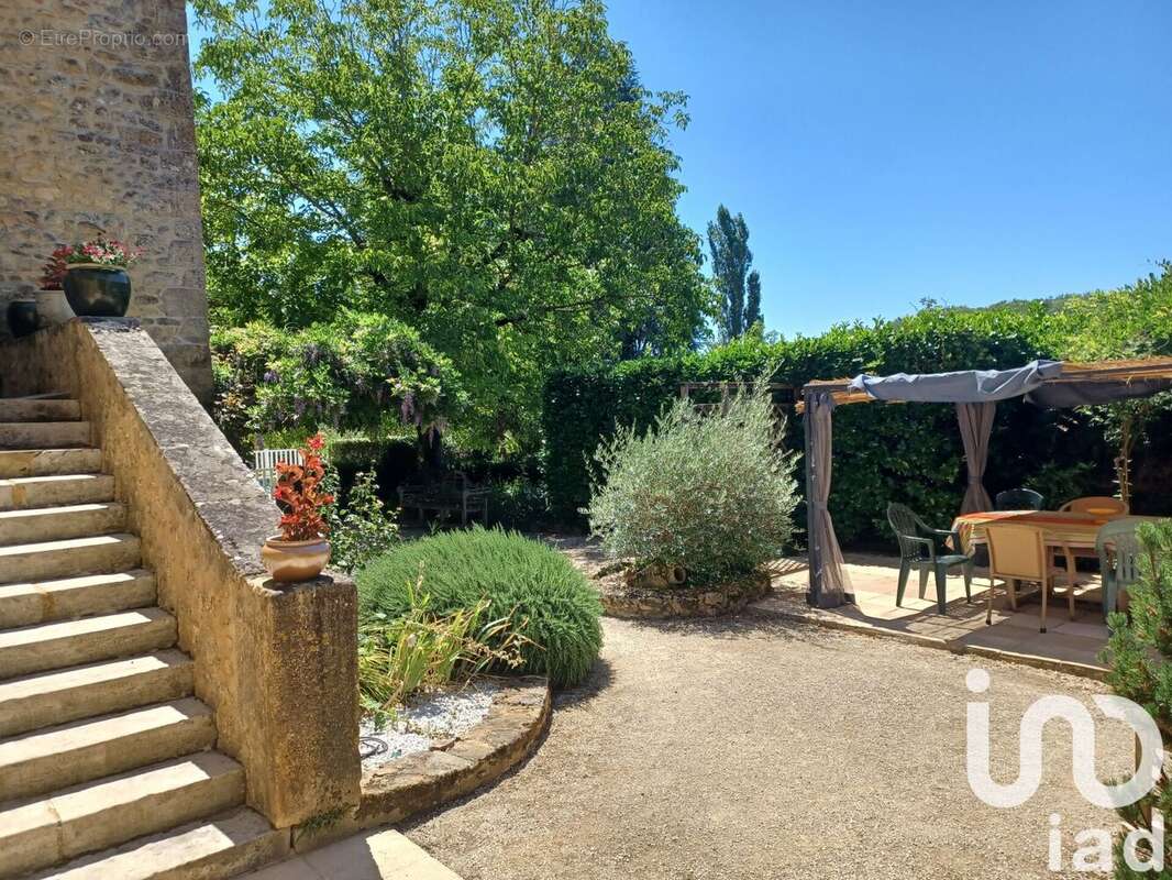 Photo 2 - Maison à MILHAC