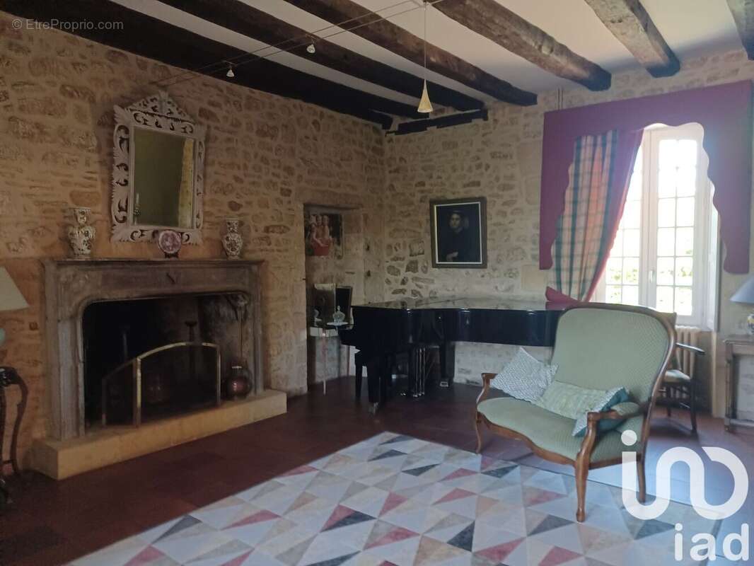 Photo 9 - Maison à MILHAC