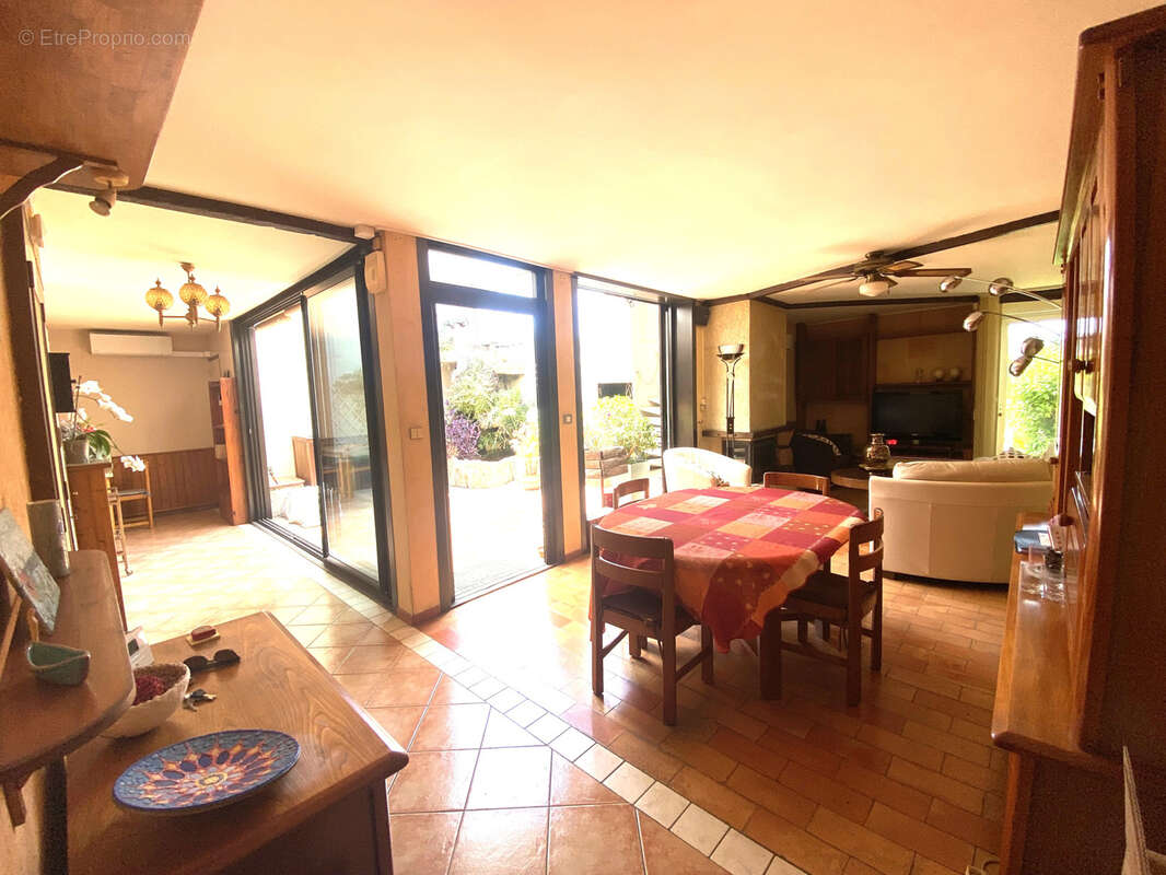 Maison à MARSEILLE-9E