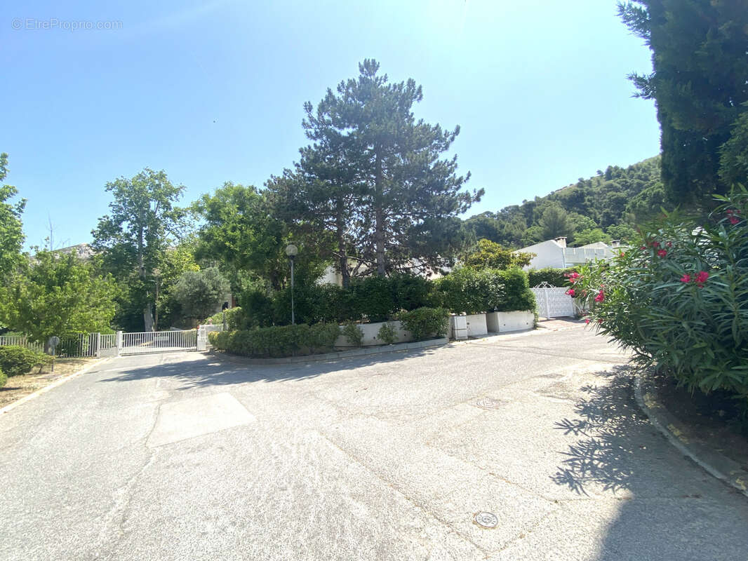 Maison à MARSEILLE-9E