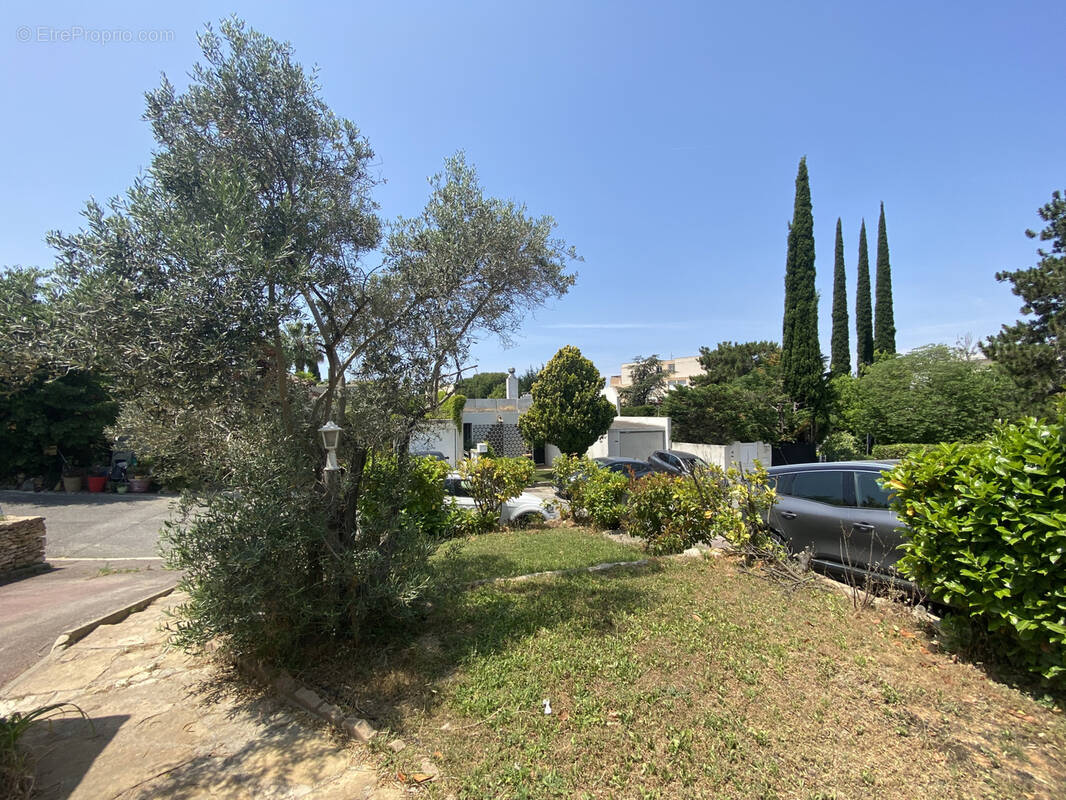 Maison à MARSEILLE-9E