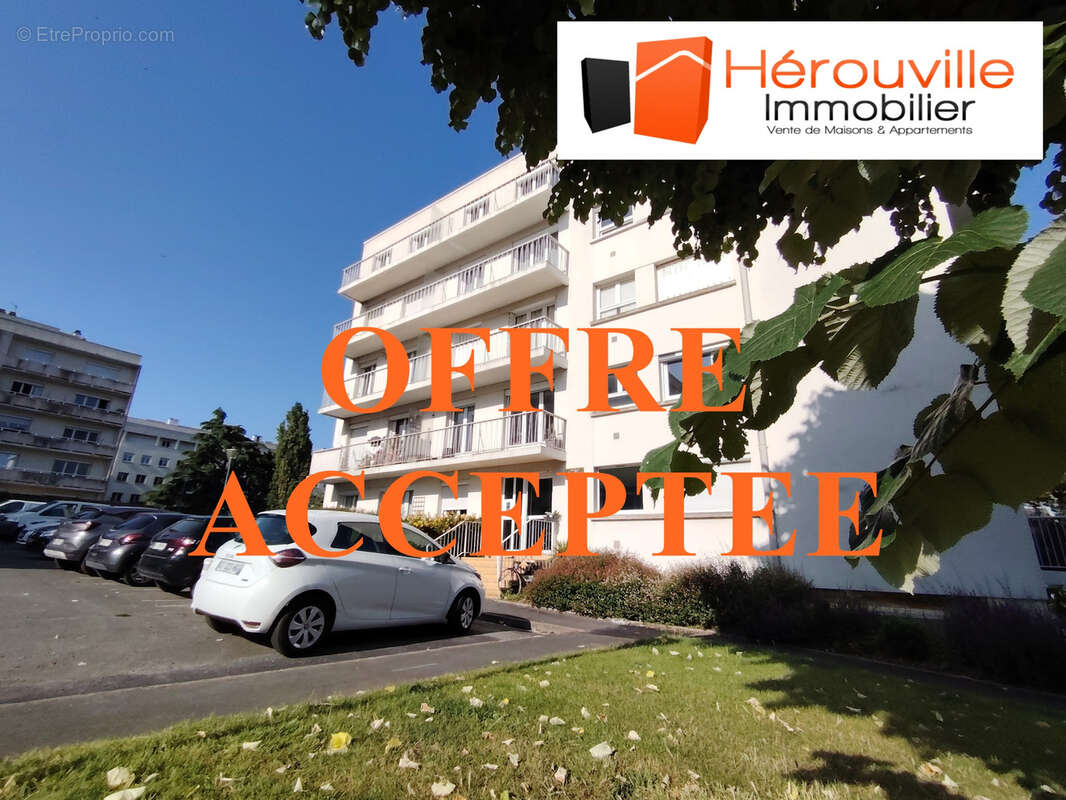Appartement à HEROUVILLE-SAINT-CLAIR
