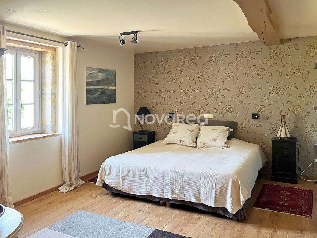 Maison à SAINT-MARTIN-DE-SEIGNANX