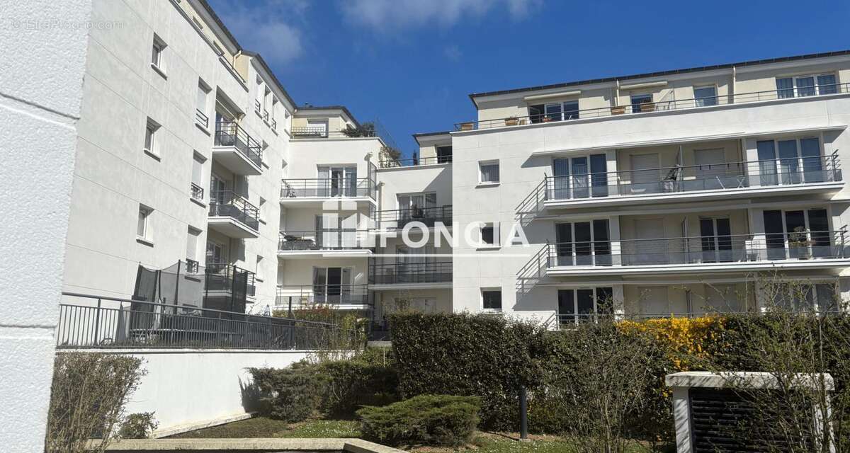 Appartement à SAINT-CYR-L&#039;ECOLE