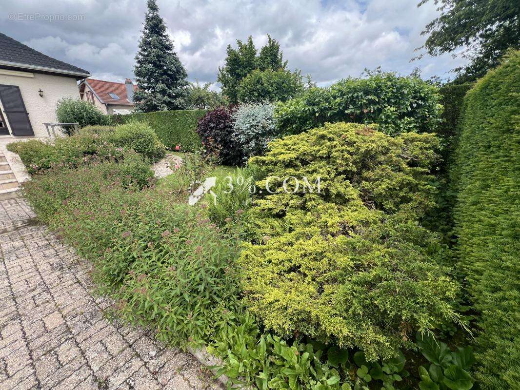 Maison à BLAINVILLE-SUR-L&#039;EAU