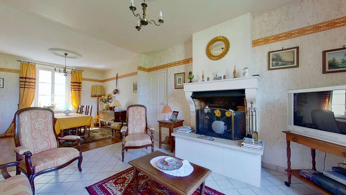 Maison à VILLOTTE-DEVANT-LOUPPY