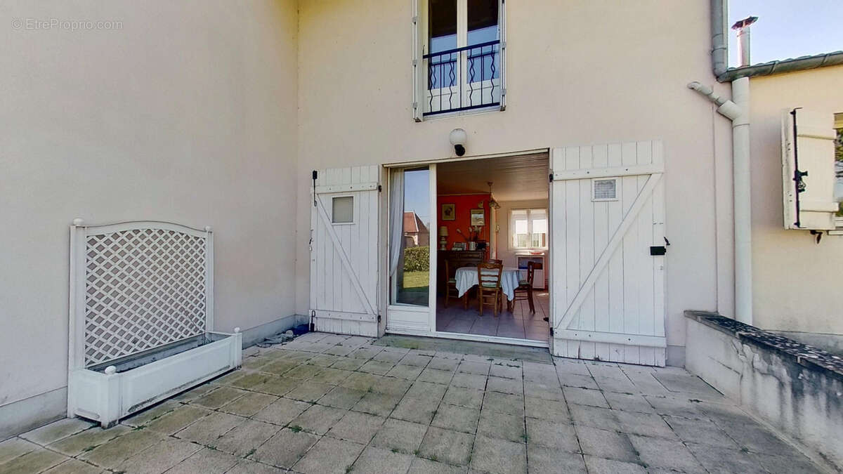 Maison à VILLOTTE-DEVANT-LOUPPY