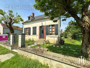 Maison à SAINT-PIERRE-LES-ETIEUX